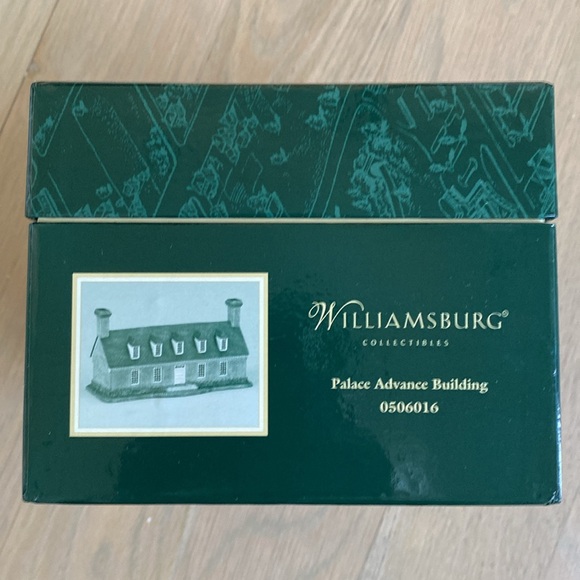 Williamsburg Palace Advance Building - Lang and Wise - Picture 8 of 10